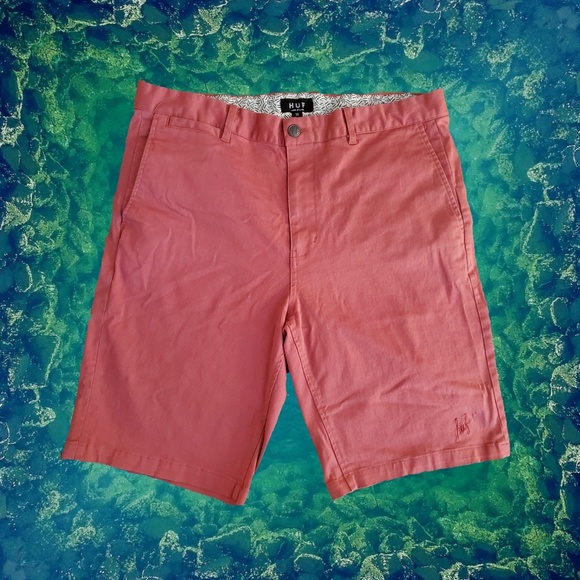 HUF Shorts - Picture 1 of 4